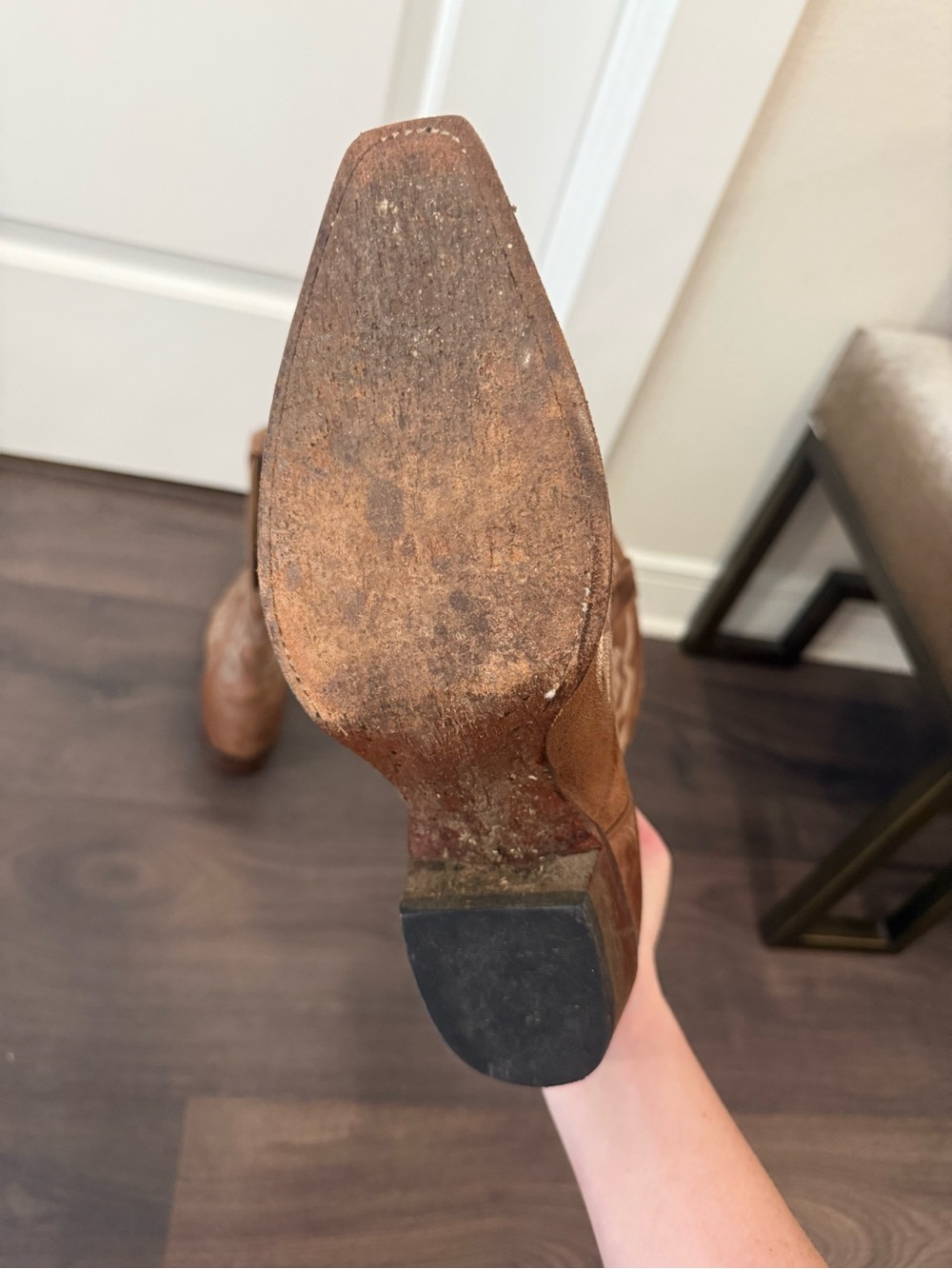 Classic Western Leather Cowboy Boots in Brown with White Stitching - Picture 5 of 5